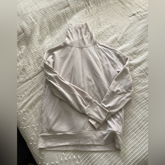 Athleta Balance cinch turtleneck sweatshirt, ivory, XS - Picture 4 of 9